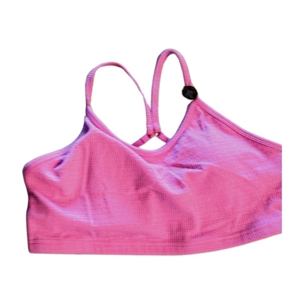 Cotton On Body Women's Strappy Sports crop bra frangipani pink texture